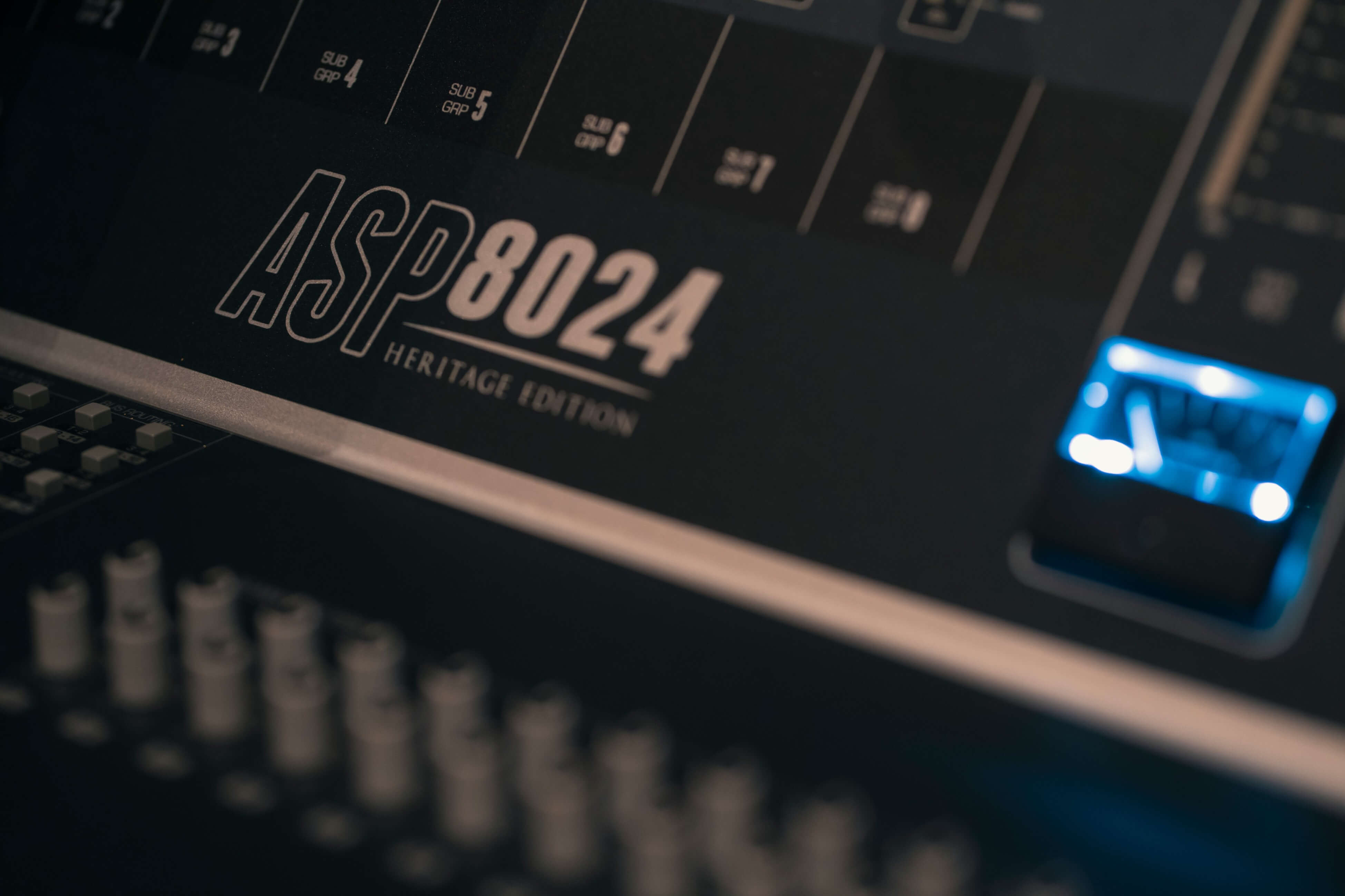Audient ASP8024 Heritage Edition Analog Console